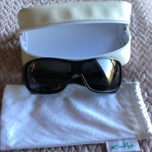 Oakley Women’s sunglasses